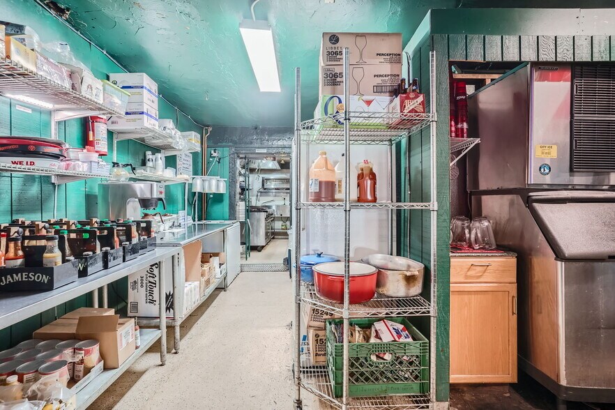 More Photos Of 1201 S. Pearl St., Denver Restaurant For Sale