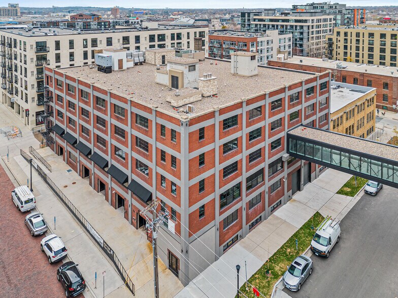 Primary Photo Of 300 N 6th Ave, Minneapolis Warehouse For Lease