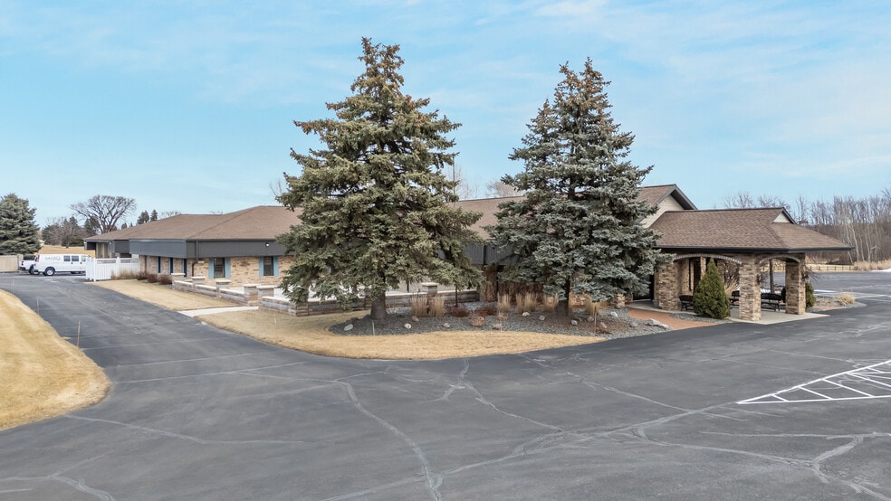 More Photos Of 3177 French Rd, De Pere Freestanding For Sale