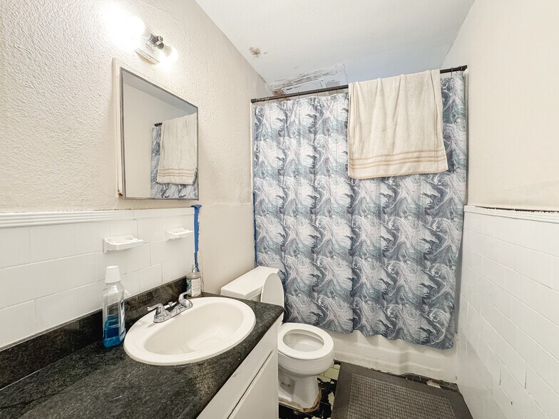 More Photos Of 2708-2712 Oakcliff St, Houston Apartments For Sale