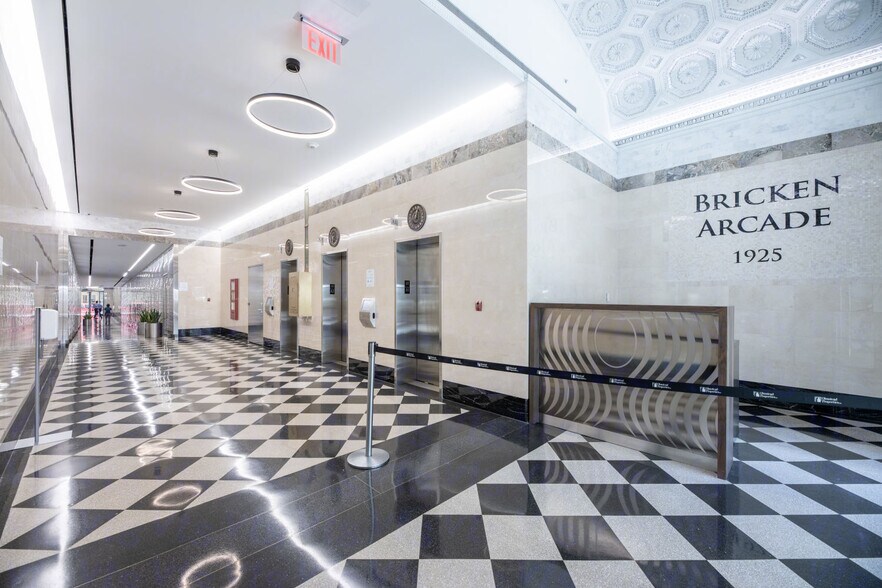 More Photos Of 230 W 38th St, New York Loft Creative Space For Lease