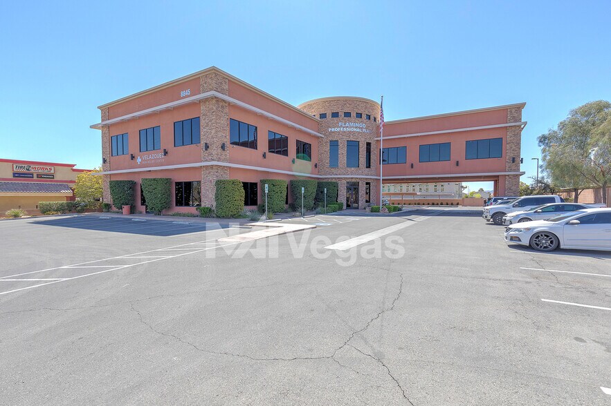More Photos Of 8845 W Flamingo Rd, Las Vegas Medical For Lease