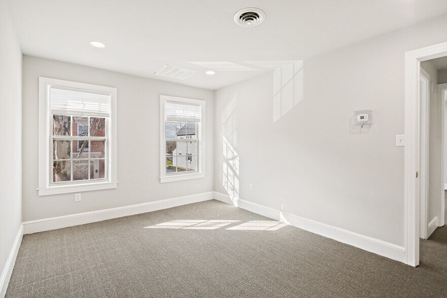 More Photos Of 229 E Main St, Westminster Office For Lease