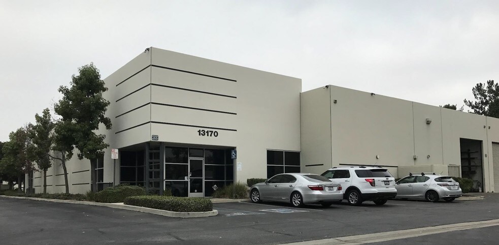 Primary Photo Of 13170 Spring St, Baldwin Park Warehouse For Lease