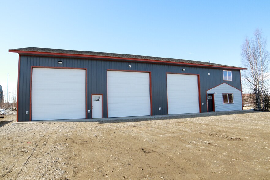 More Photos Of 2371 Dewitt Dr, North Pole Warehouse For Sale