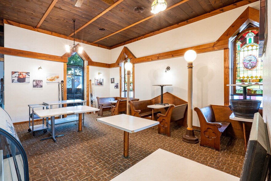 More Photos Of 401 E 5th St, Canton Restaurant For Sale