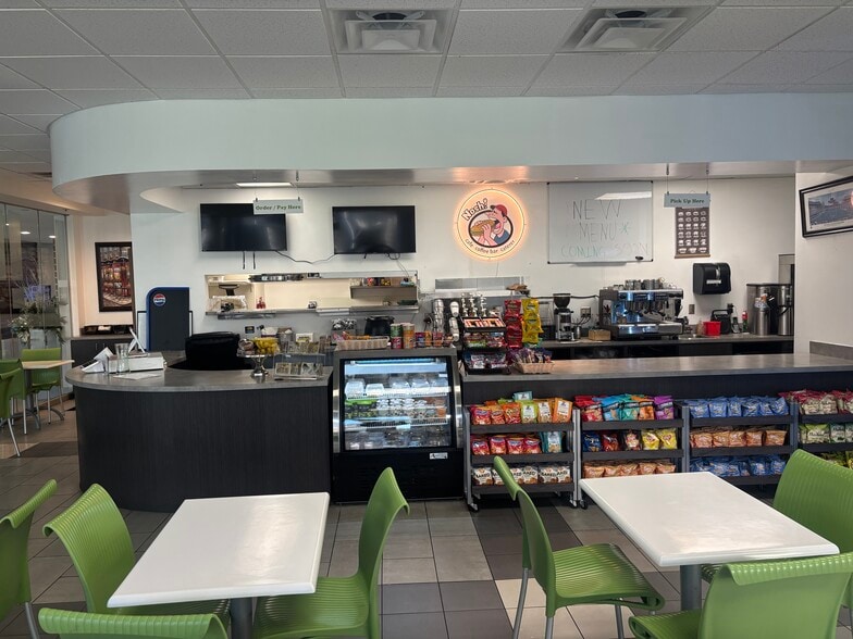 More Photos Of 1715 N Westshore Blvd, Tampa Office For Lease