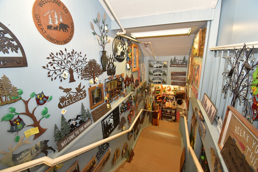 More Photos Of 93 N Main St, Waynesville Storefront Retail Office For Sale