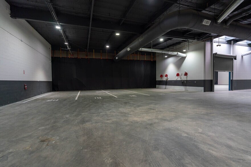 More Photos Of 31970 Castaic Rd, Castaic Freestanding For Sale