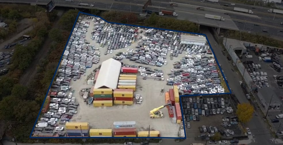 More Photos Of 221 Foundry St, Newark Land For Lease