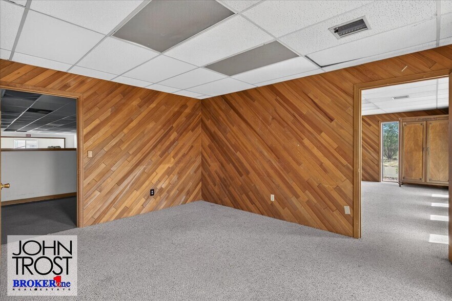 More Photos Of 195 Pronghorn St, Casper Office For Lease
