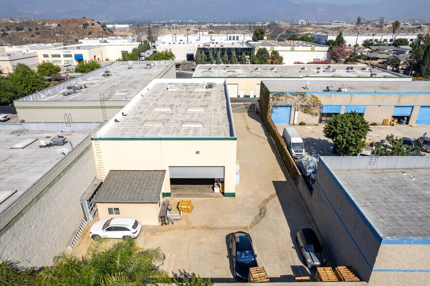 More Photos Of 11930 Goldring Rd, Arcadia Light Distribution For Sale