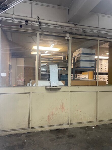 More Photos Of 199 Jefferson Ave, Memphis Parking Garage For Sale