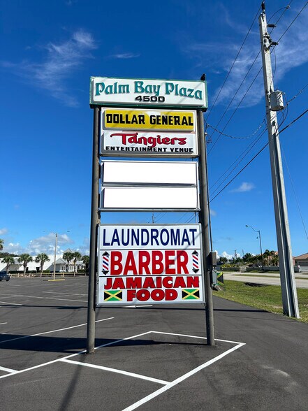 More Photos Of 4500 NE Dixie Hwy, Palm Bay Unknown For Lease