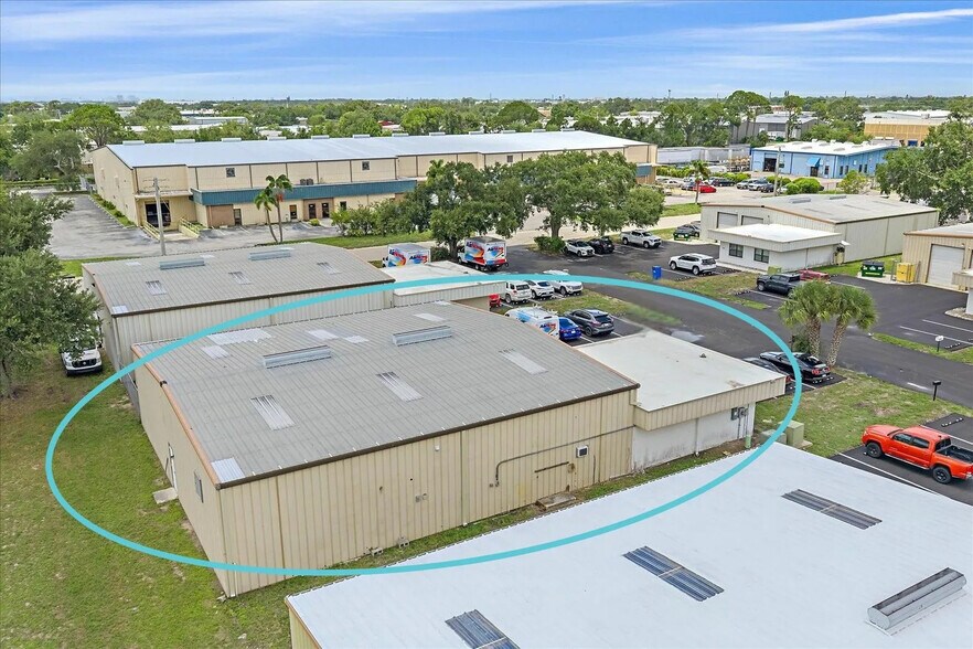 More Photos Of 2311 Whitfield Industrial Way, Sarasota Warehouse For Sale