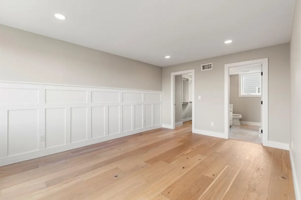 More Photos Of 308 Newton St, Waltham Apartments For Sale