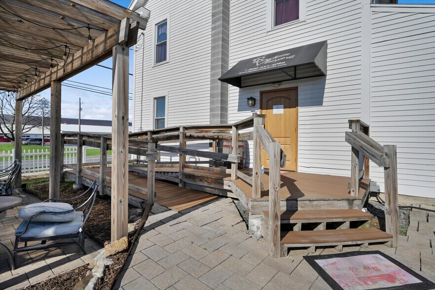 More Photos Of 9684 Old 22, Bethel Restaurant For Sale