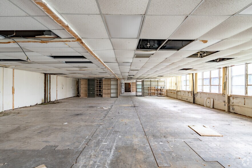 More Photos Of 203 Eggert Rd, Buffalo Industrial For Sale