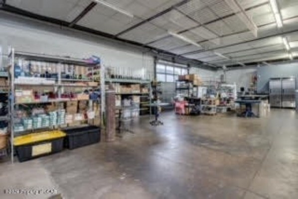 More Photos Of 447 Market St, Kingston Freestanding For Sale