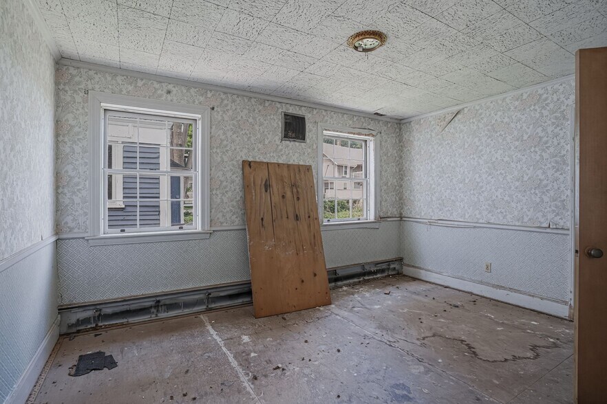 More Photos Of 76 Providence St, Woonsocket Mixed Retail For Sale