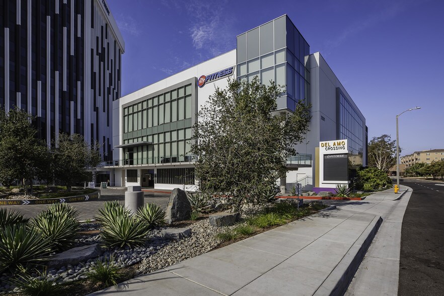 More Photos Of 21515 Hawthorne Blvd, Torrance Office For Sale