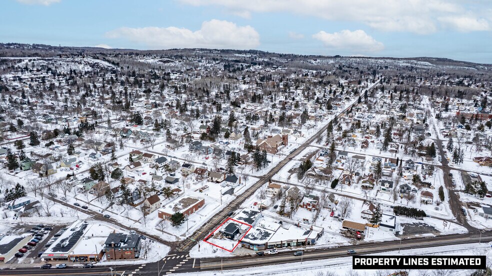 More Photos Of 4501 E Superior St, Duluth Freestanding For Sale