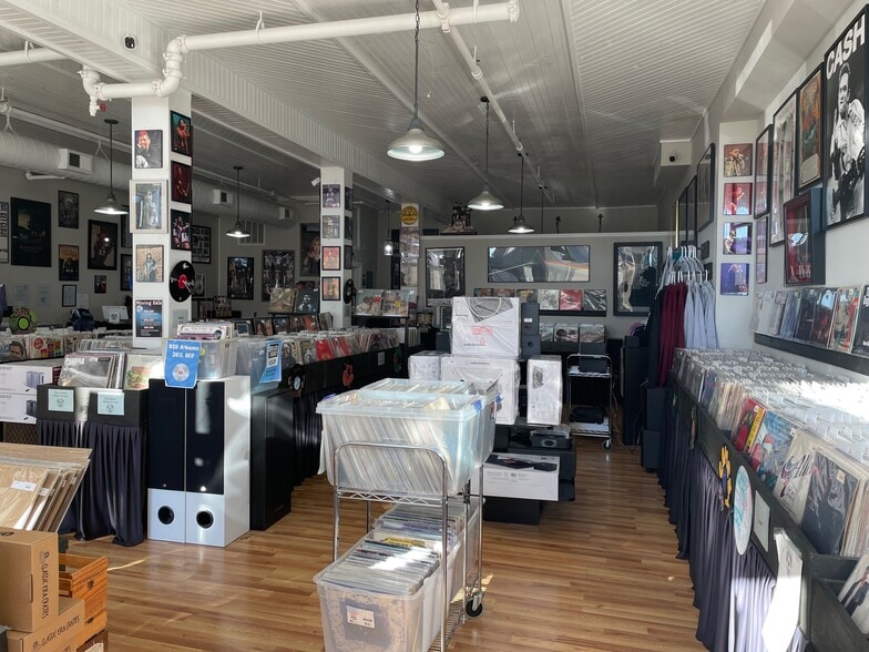 More Photos Of 610 E Fearing St, Elizabeth City General Retail For Lease