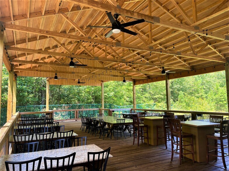 More Photos Of 3355 Patriot Pky, Sumter Restaurant For Sale