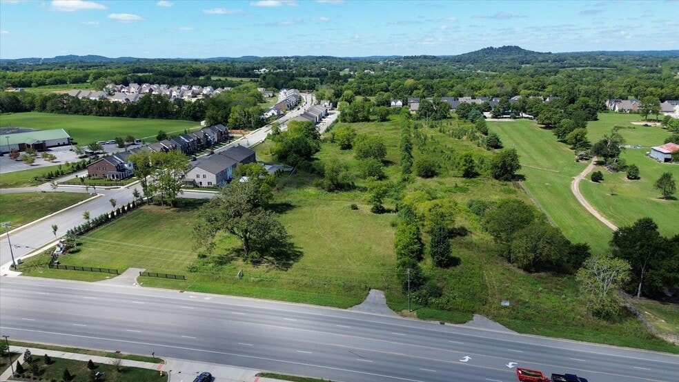 More Photos Of 1677 Green Lea Blvd, Gallatin Land For Sale