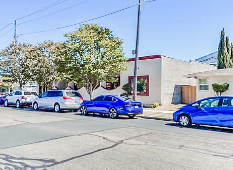 More Photos Of 1143 Missouri St, Fairfield Medical For Sale