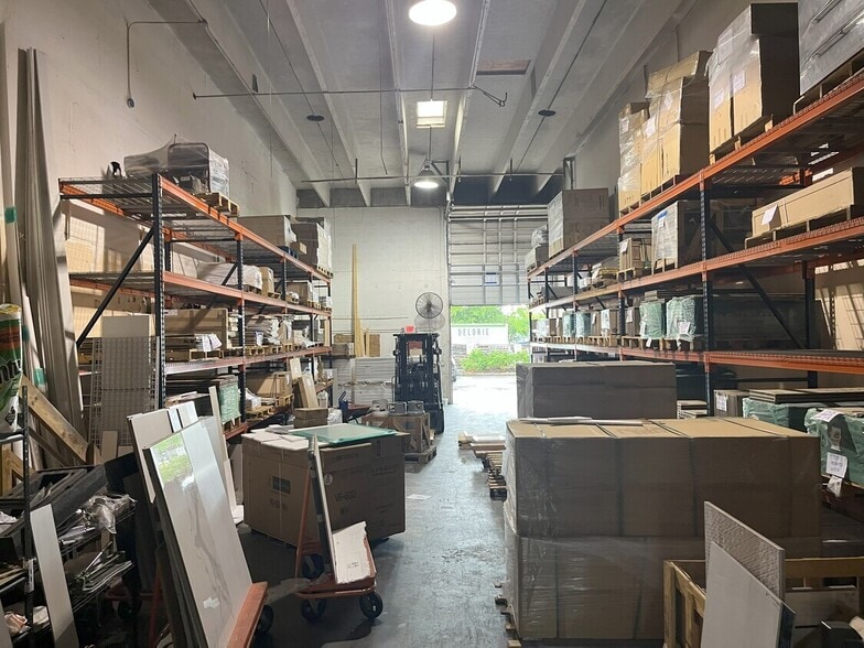 More Photos Of 1711-1759 N Powerline Rd, Pompano Beach Showroom For Lease