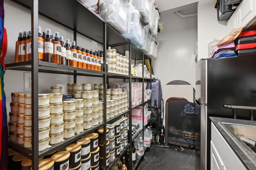 More Photos Of 2701 12th St NE, Washington Storefront Retail Office For Sale
