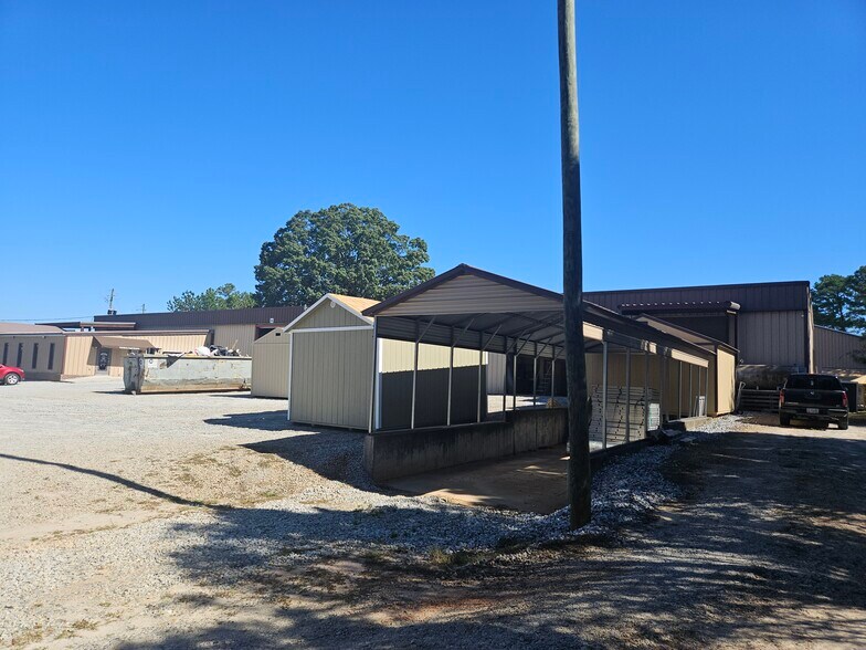 More Photos Of 9184 Turner Rd, Jonesboro Warehouse For Sale