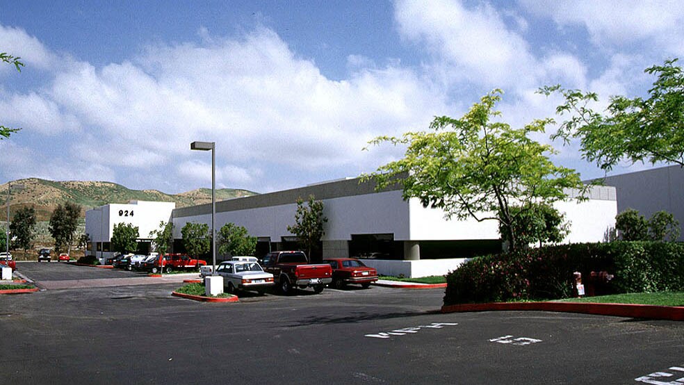 More Photos Of 924 Calle Negocio, San Clemente Warehouse For Lease