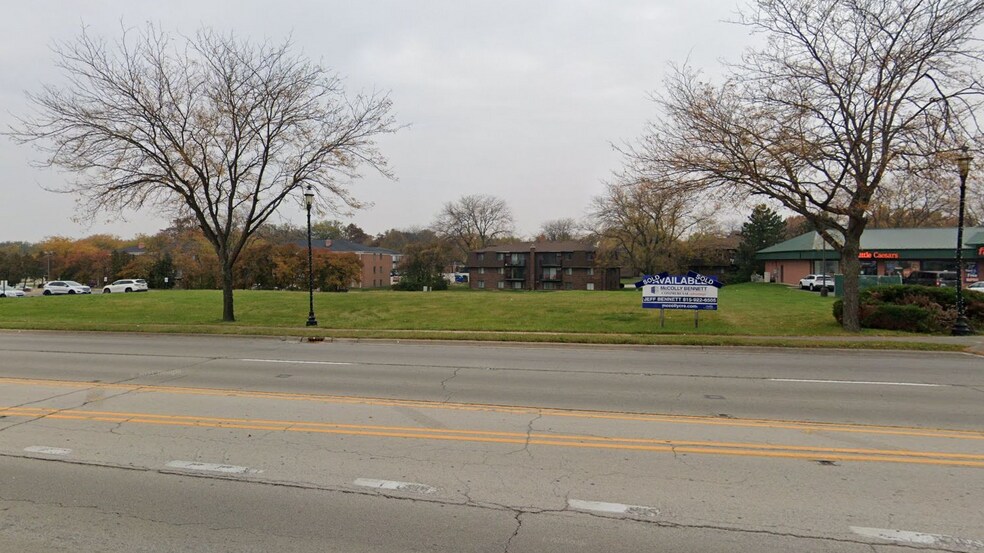 More Photos Of 379 Main St NW, Bourbonnais Land For Lease