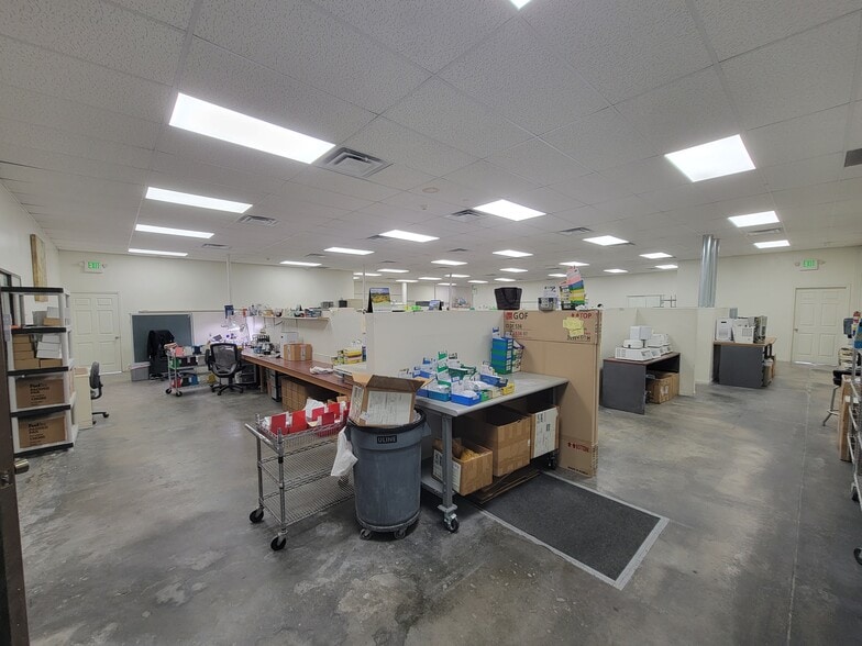 More Photos Of 16737 Parkside Ave, Cerritos Manufacturing For Sale
