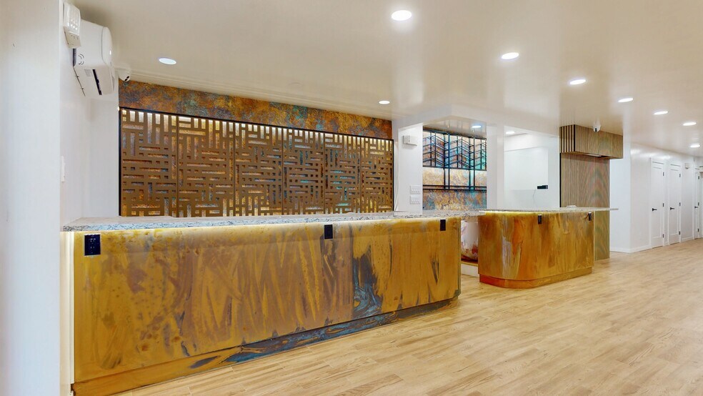 More Photos Of 2150 Fifth Ave, New York Storefront Retail Office For Sale