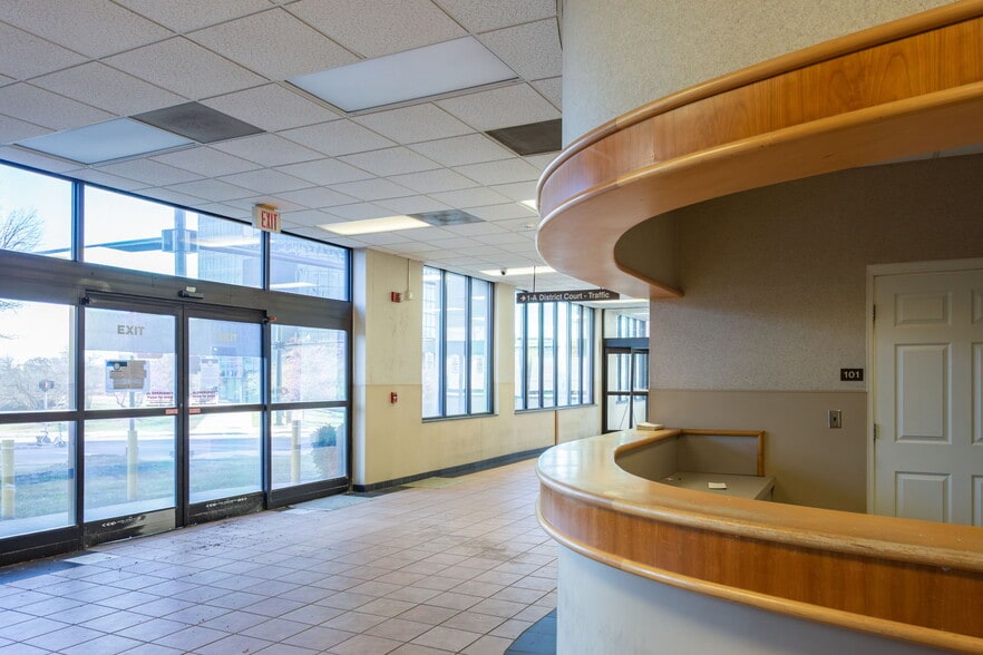 More Photos Of 200 N Main St, Winston-Salem Specialty For Sale