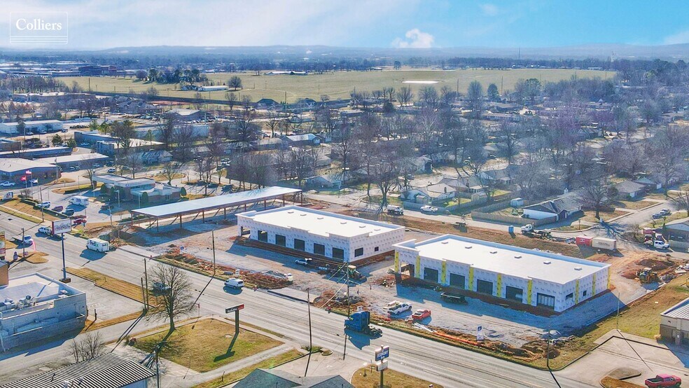 More Photos Of SEC Hwy 412 and Willard Street, Springdale Unknown For Lease