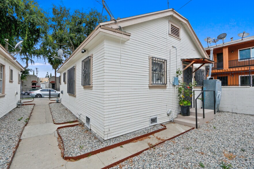 More Photos Of 7110-7112 Malabar St, Huntington Park Apartments For Sale