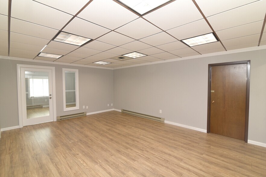 More Photos Of 155 Main St, Brewster Office For Sale