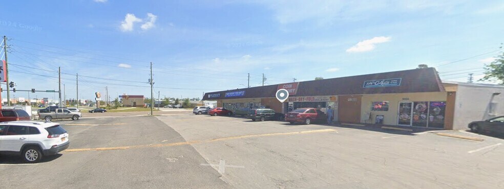 More Photos Of 5016 US Highway 19, New Port Richey General Retail For Lease