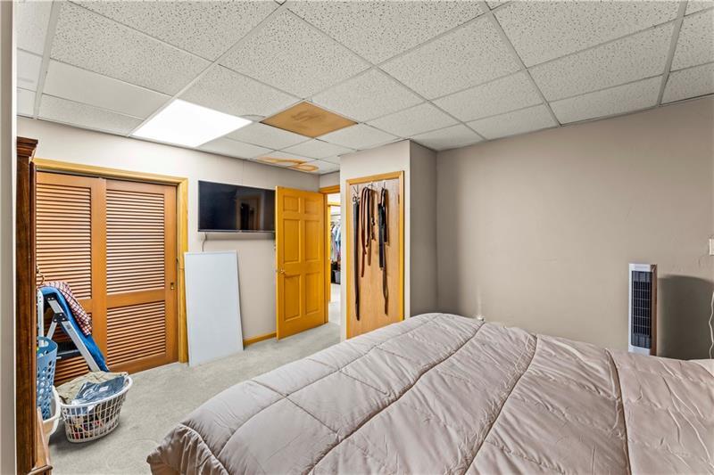 More Photos Of 227-229 S Main St, Washington Storefront Retail Residential For Sale