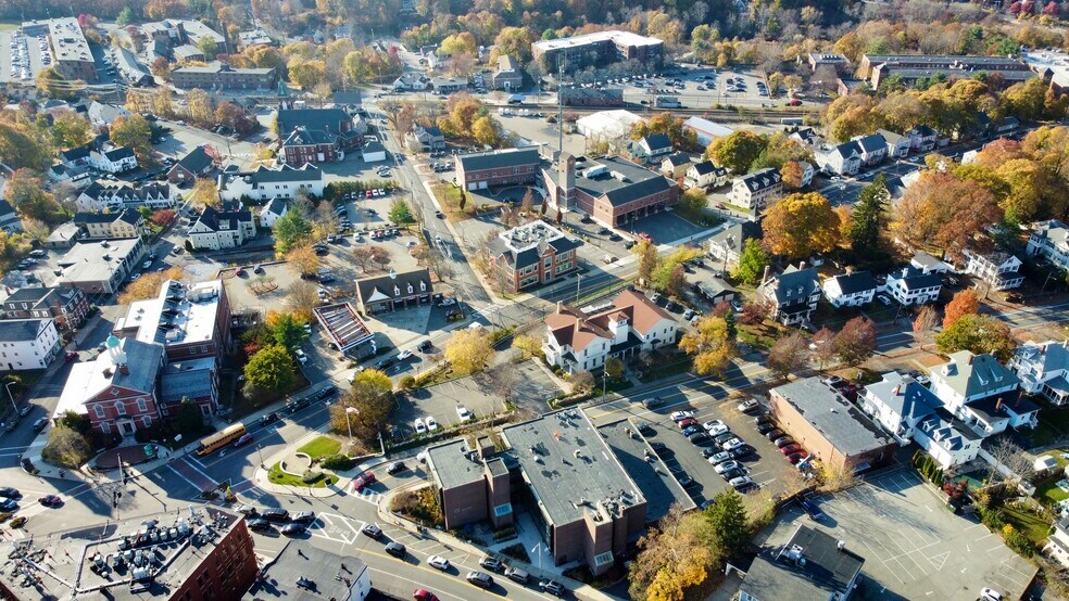 More Photos Of 1 Elm Sq, Andover Office Residential For Lease