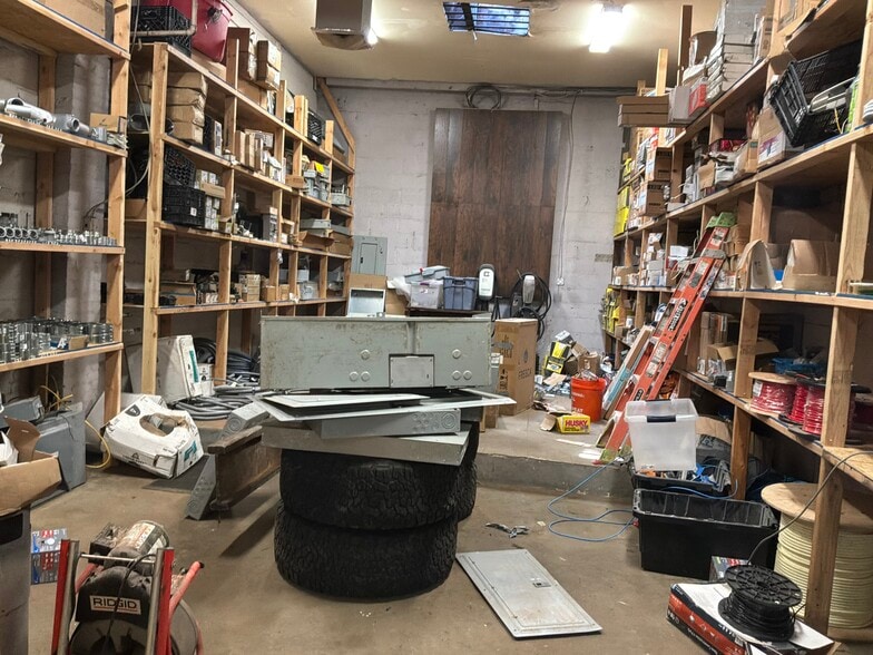 More Photos Of 91-93 Rome St, Newark Manufacturing For Sale