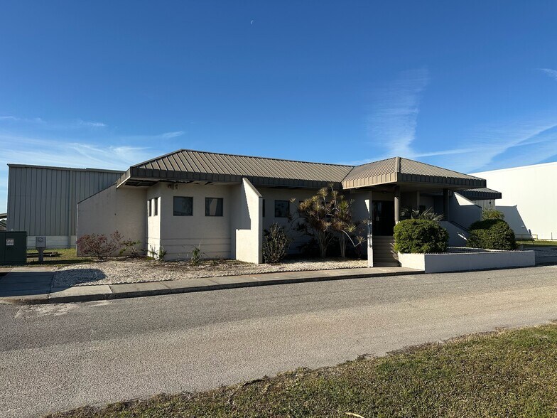 More Photos Of 2105 S Dock St, Palmetto Food Processing For Sale