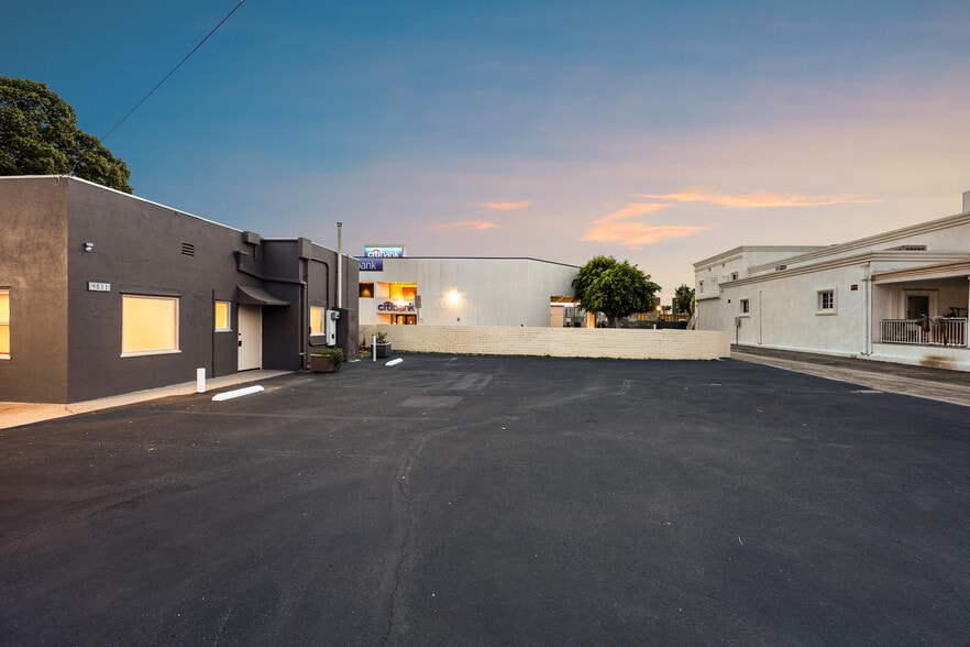 More Photos Of 9511 Las Tunas Dr, Temple City Medical For Sale