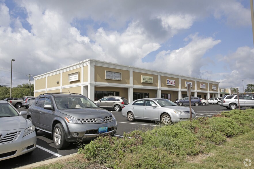 More Photos Of 150 Athens Hwy, Loganville Storefront For Lease