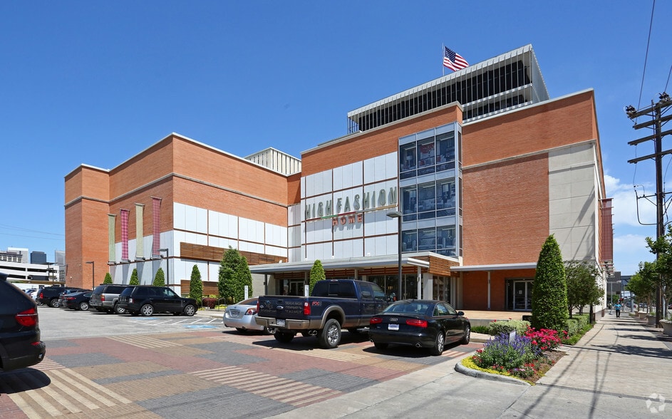 Primary Photo Of 3100 Travis St, Houston Freestanding For Sale