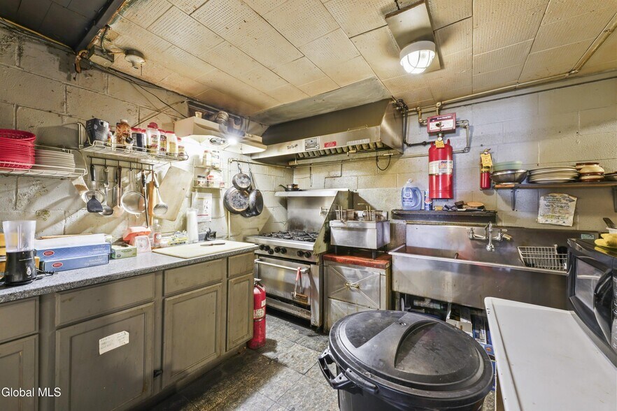 More Photos Of , Albany Unknown For Sale